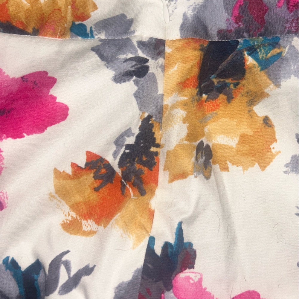 Express Skirt / NWT  Express High Waisted Floral Pencil Skirt Sz: 6 Pink Grey - Picture 8 of 10